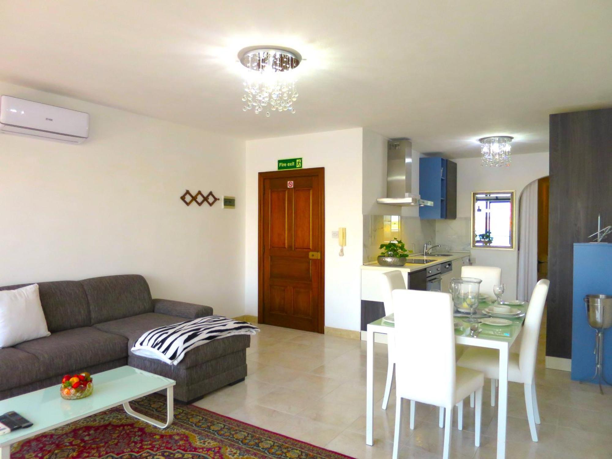 Seafront Apartment Terrace, Lounger & Panoramic Ocean Views Mellieħa Exterior foto